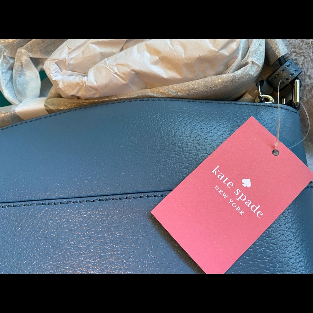 Authentic Kate Spade.New - Picture 3 of 8